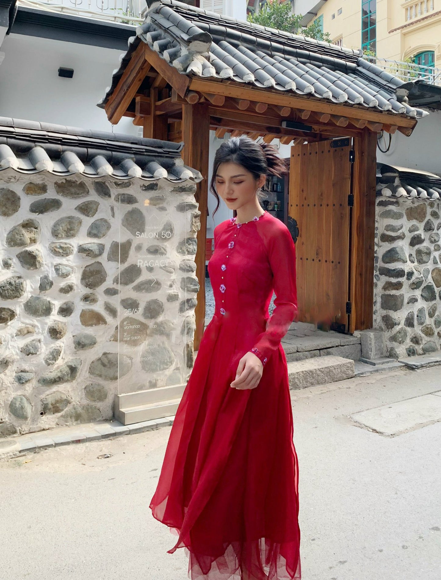 Vietnamese Modern Style Ao Dai