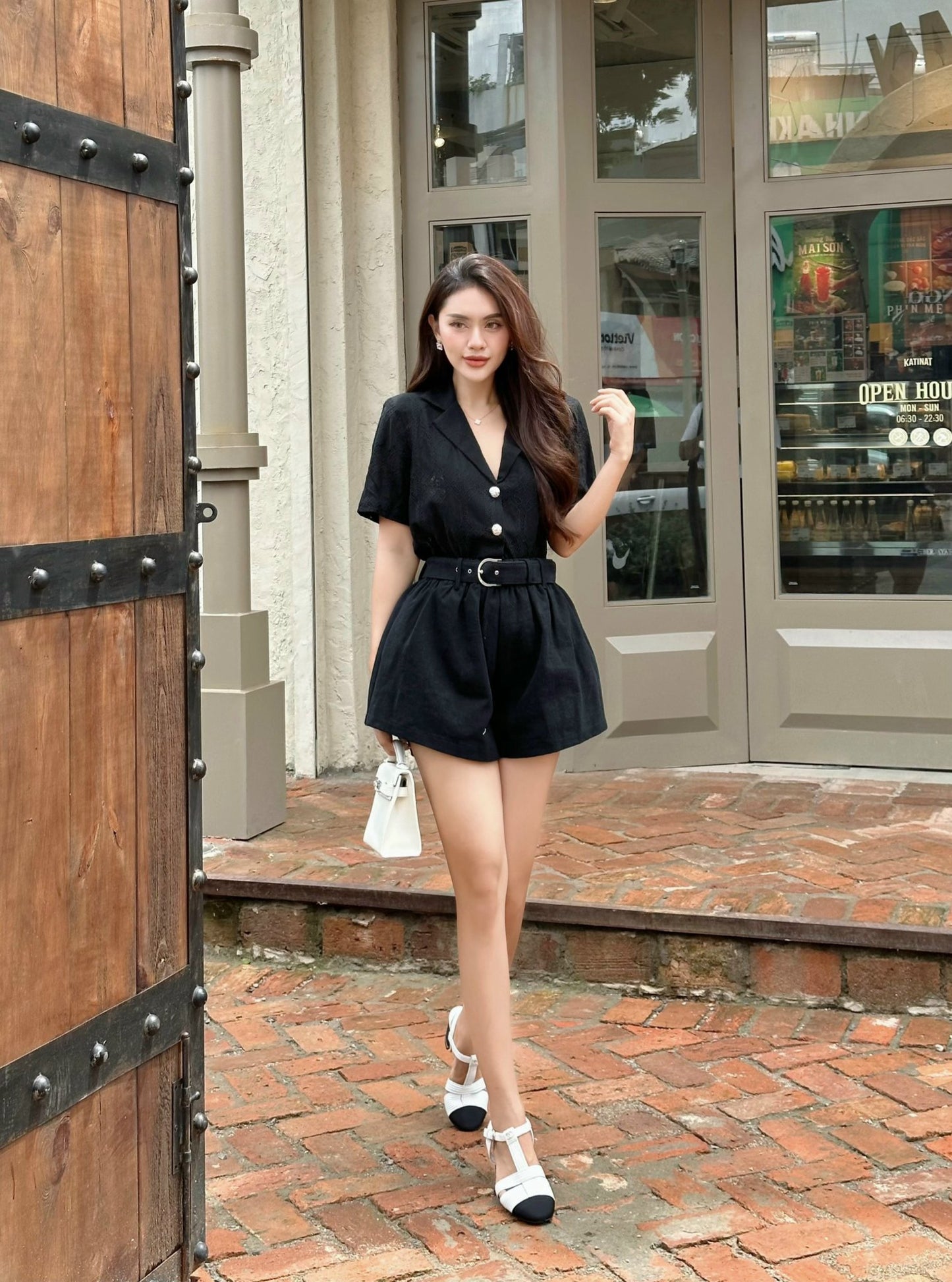 Pleated Shorts & Belt