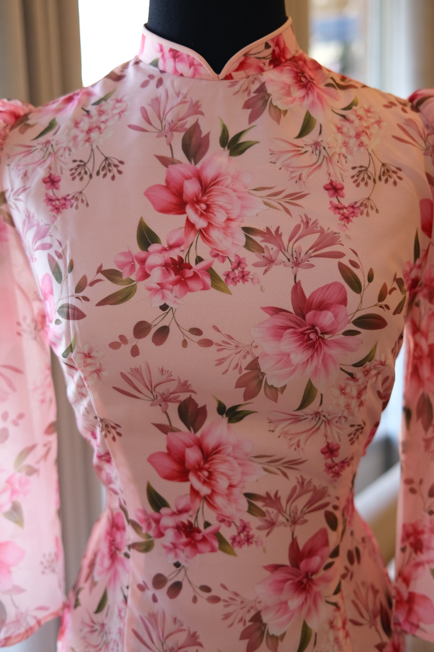 Vietnamese Modern Style Ao Dai