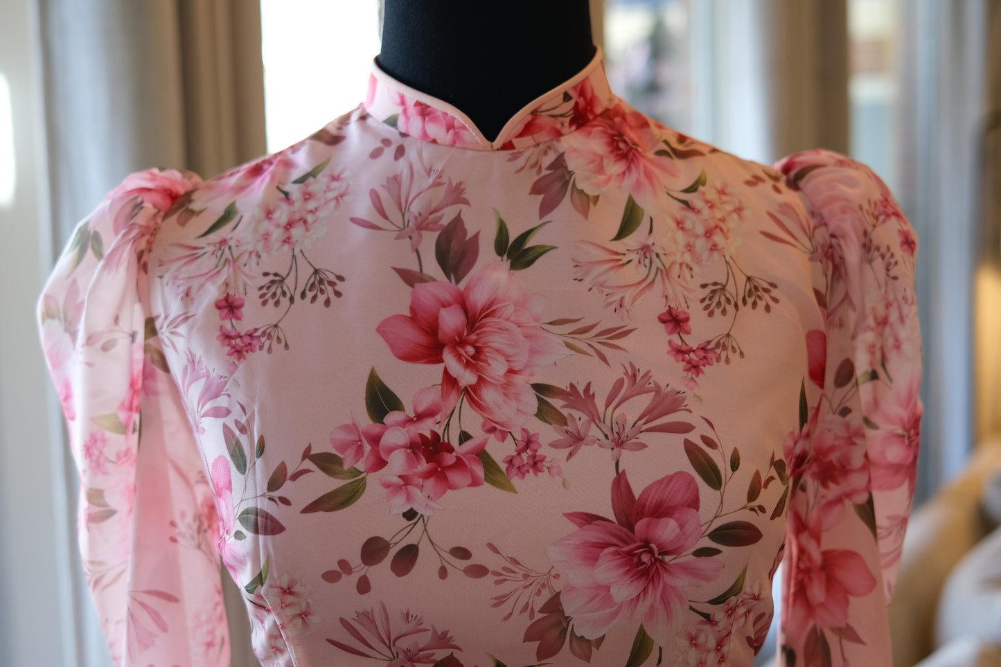 Vietnamese Modern Style Ao Dai