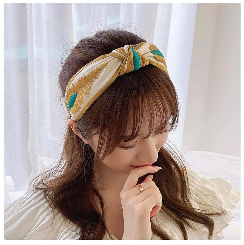 Embroidered headband