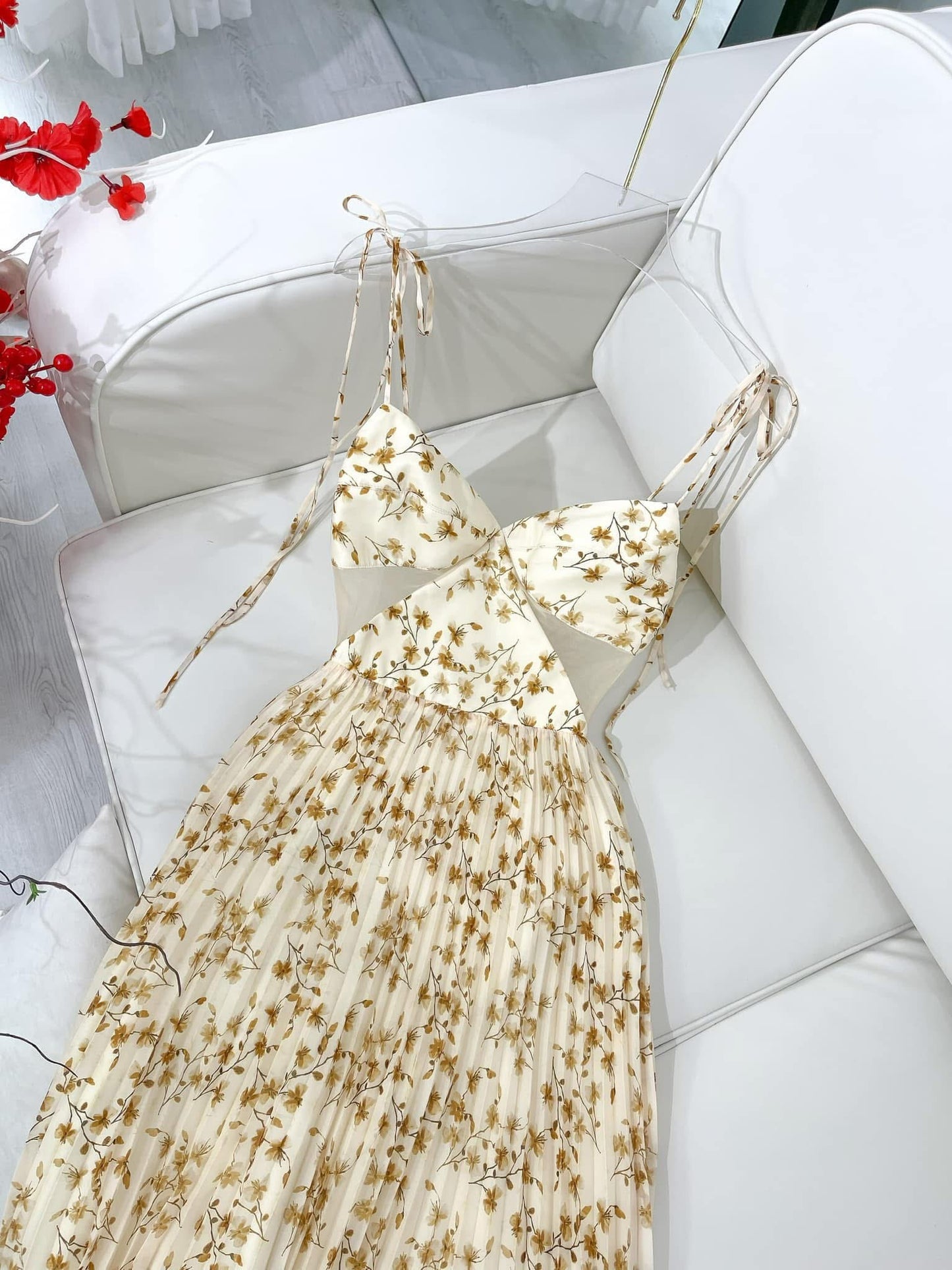 Floral Pleated Midi Dress