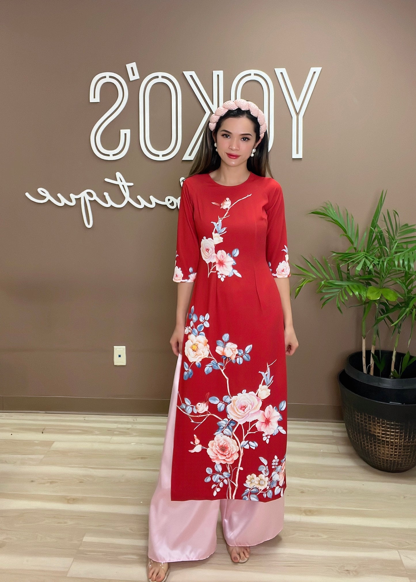 Vietnamese Traditional Ao Dai
