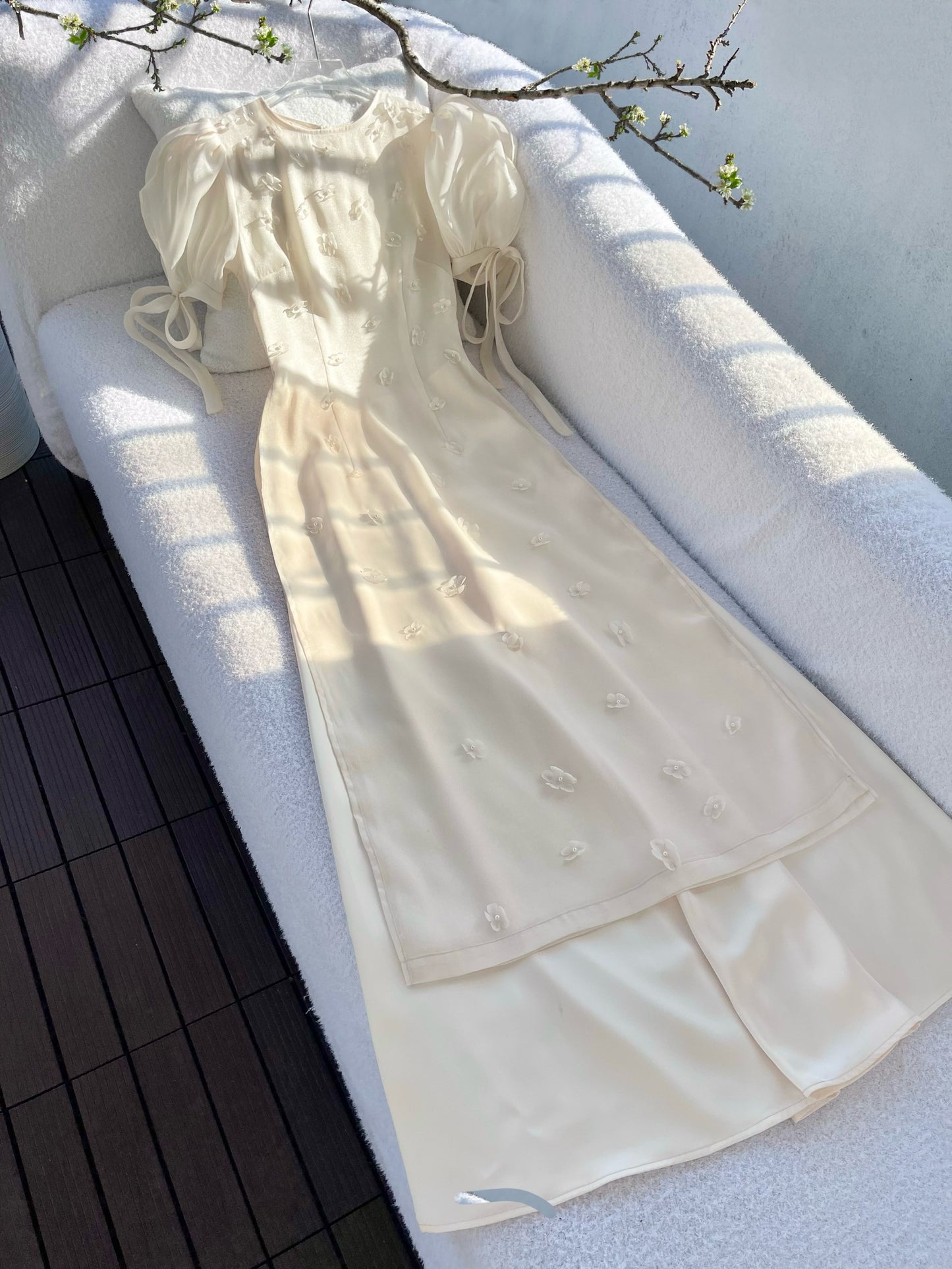 Vietnamese Modern Style Ao Dai