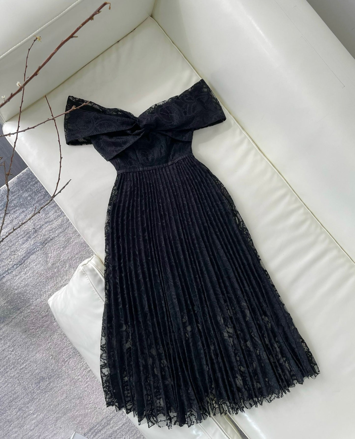 Off Shoulder Lace Midi Dress