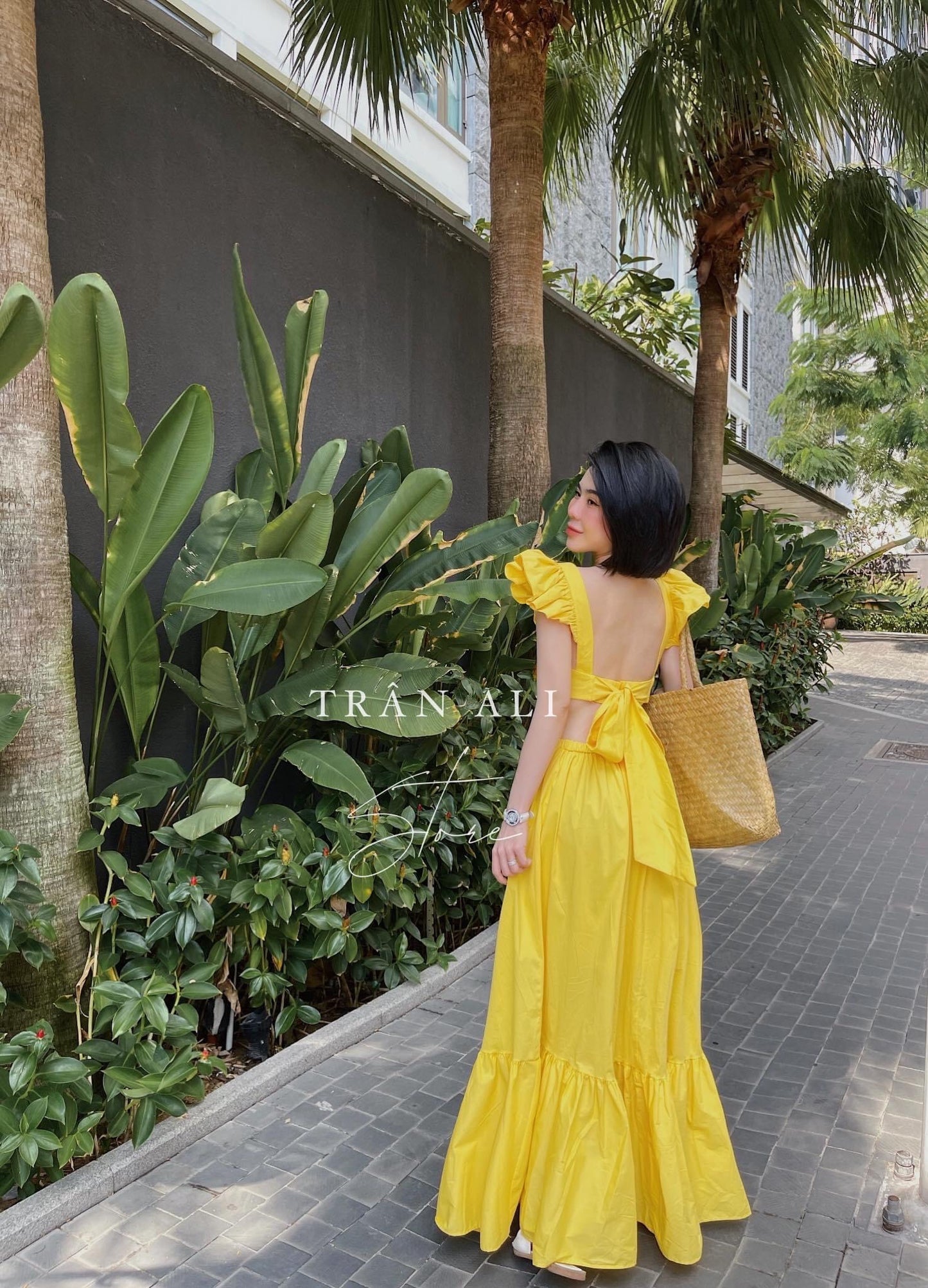 Open-back Maxi Dress