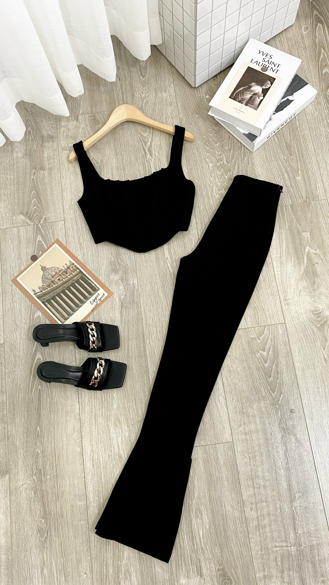 Bustier & Flared Pants