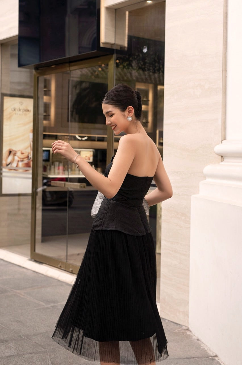 Strapless dress & belt