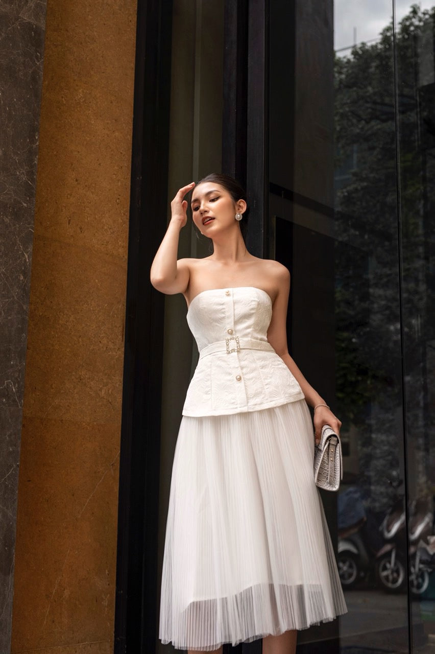 Strapless dress & belt